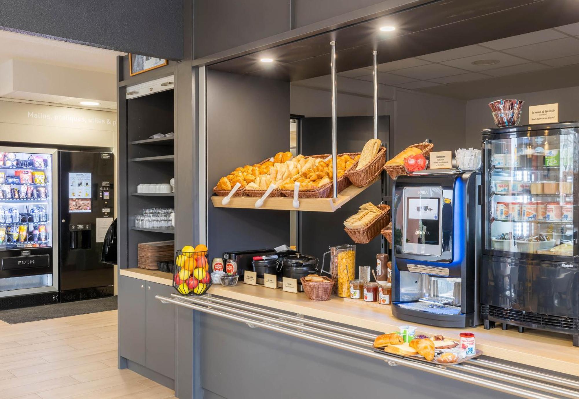 B&B Hotel Auxerre Monéteau Kültér fotó