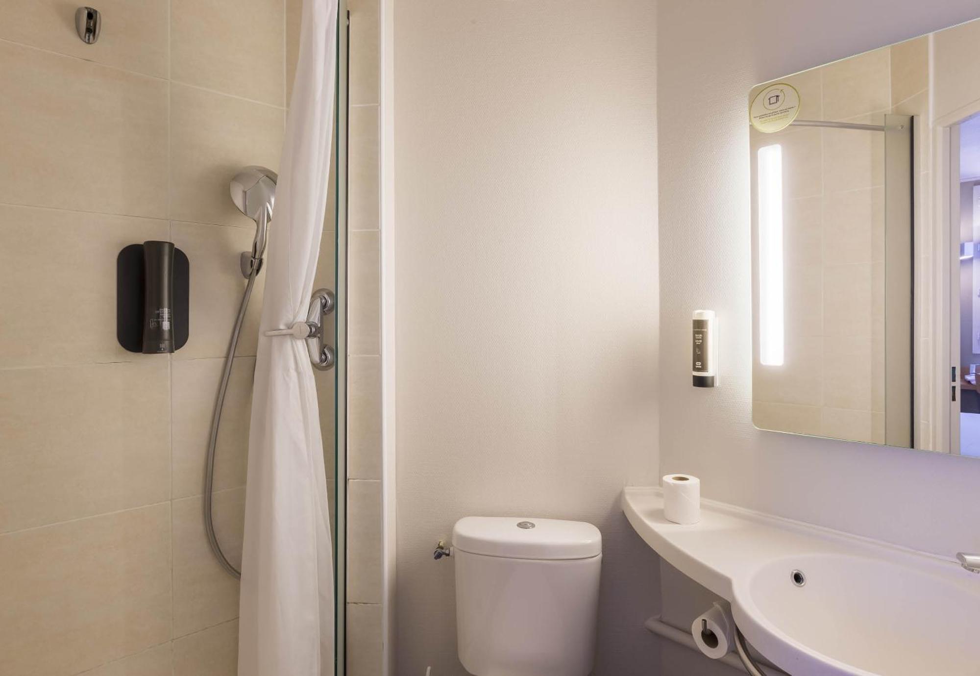 B&B Hotel Auxerre Monéteau Kültér fotó
